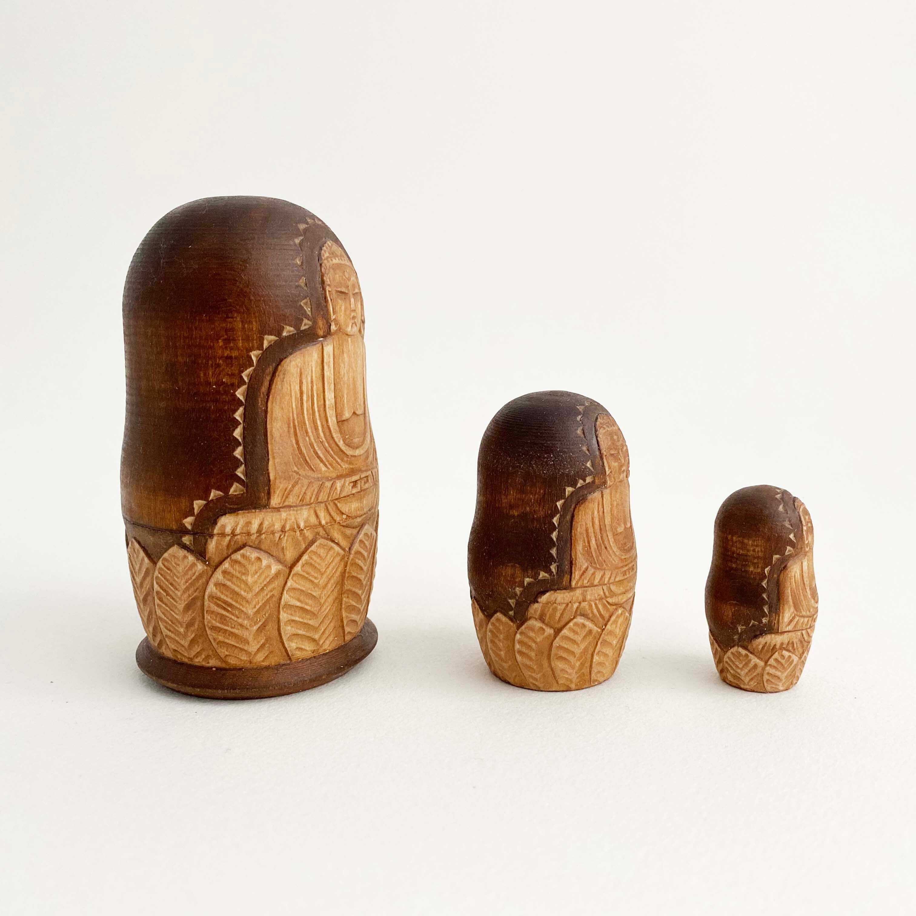 クラサービンさんのブッダマトリョーシカ