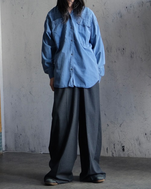 wide straight two tuck slacks