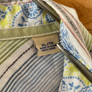 【Tommy Bahama】柄シャツ リネン 麻 マルチカラー マルチストライプ 長袖シャツ Lサイズ アメリカ古着