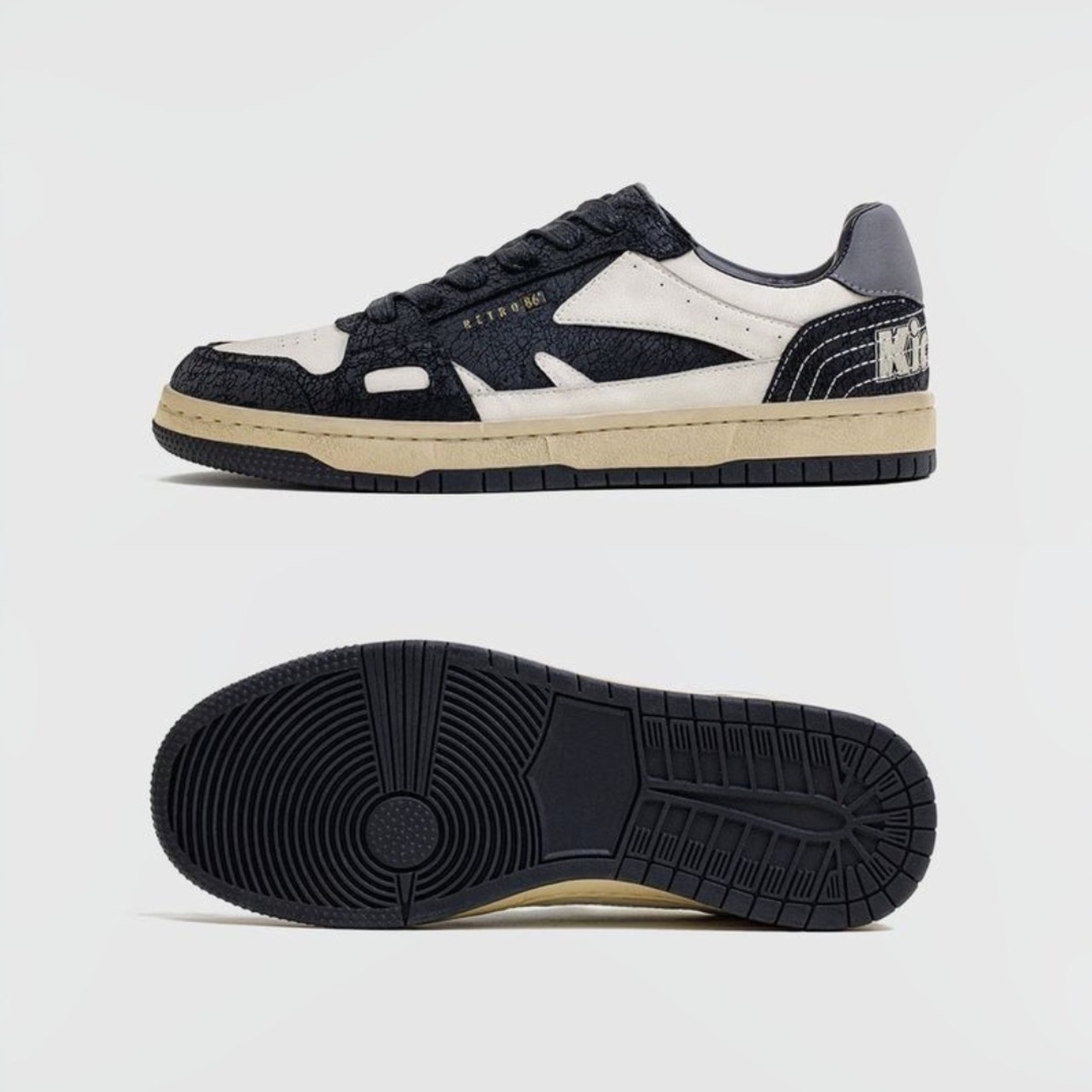 Casual Black Block Sneakers / カジュアル ブラック ブロック スニーカー