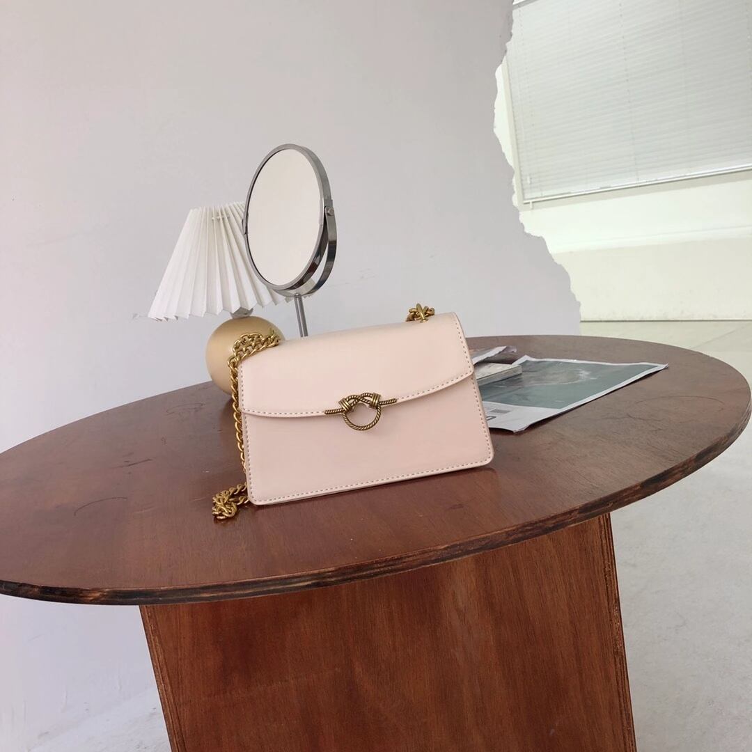 モチーフボタン　2WAYチェーンバッグ　AS103-0047