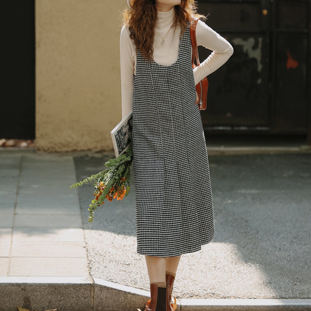 black and white Korean retro sleeveless dress