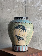 Bien Hoa／Flower vase