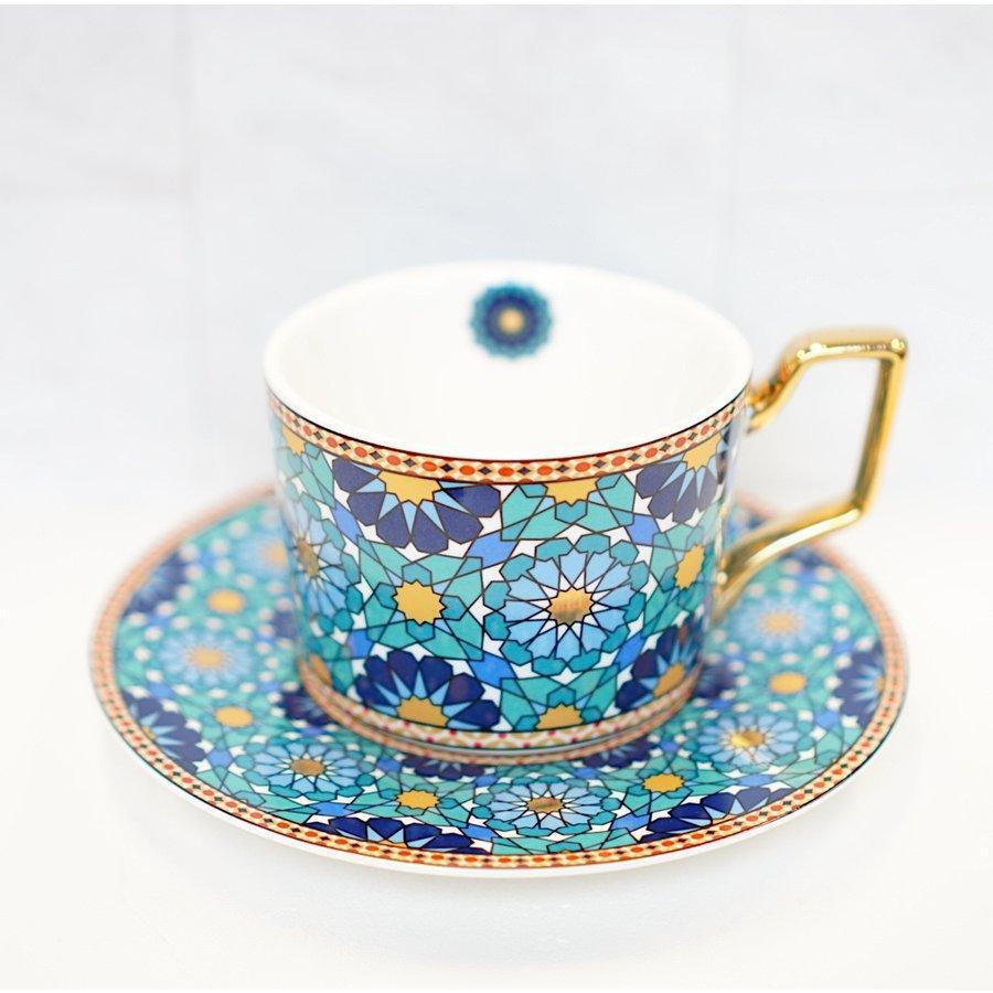 本革、収納箱入りモロッコティーセット