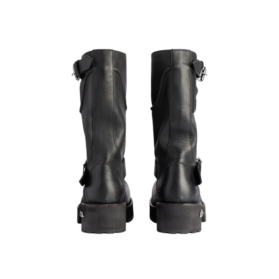 た*う様 balenciaga venom boots た*う様 balenciaga venom boots Balenciaga Venom Boots | Saks Fifth