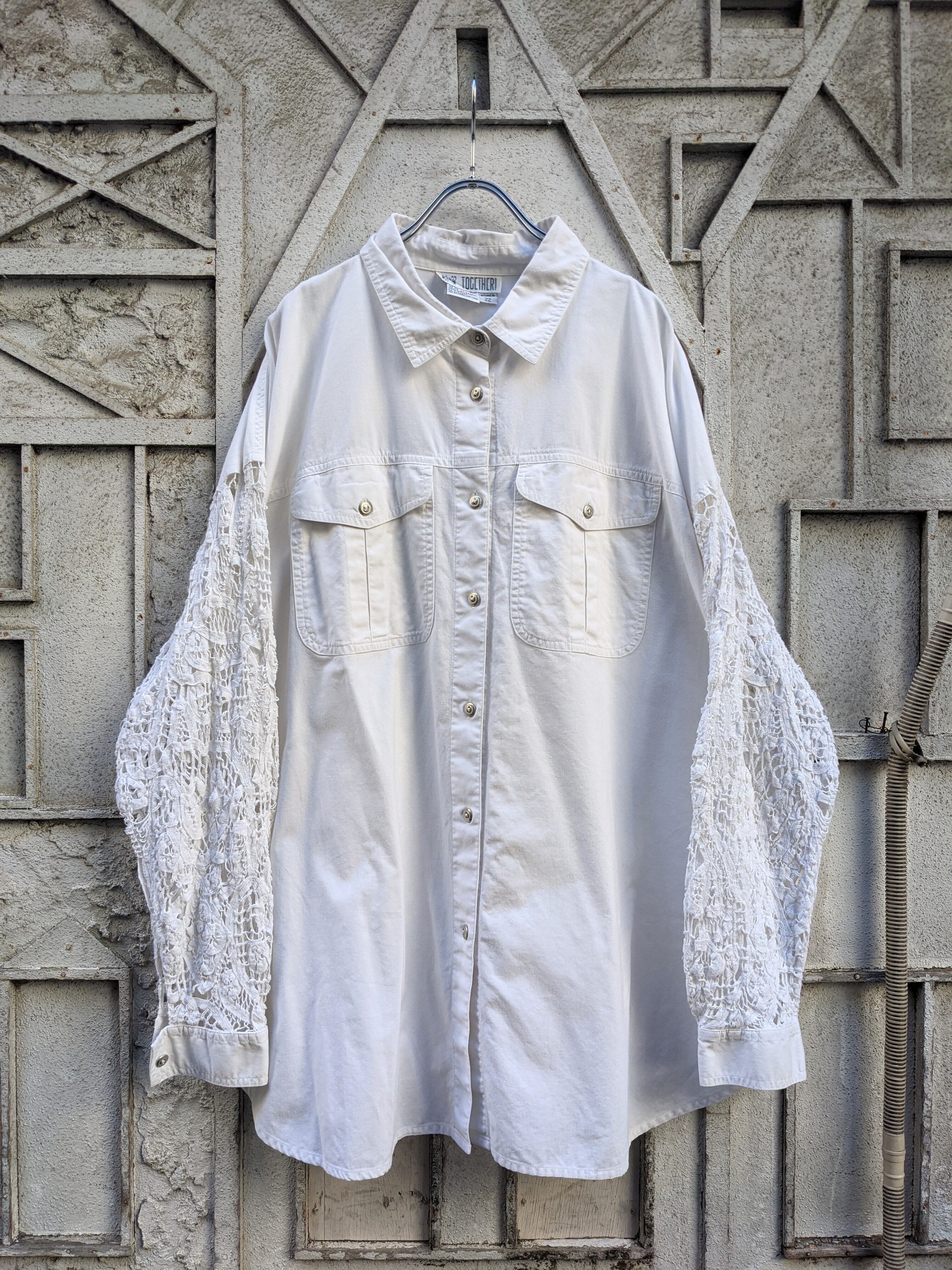 "LACE SLEEVE SHIRT"