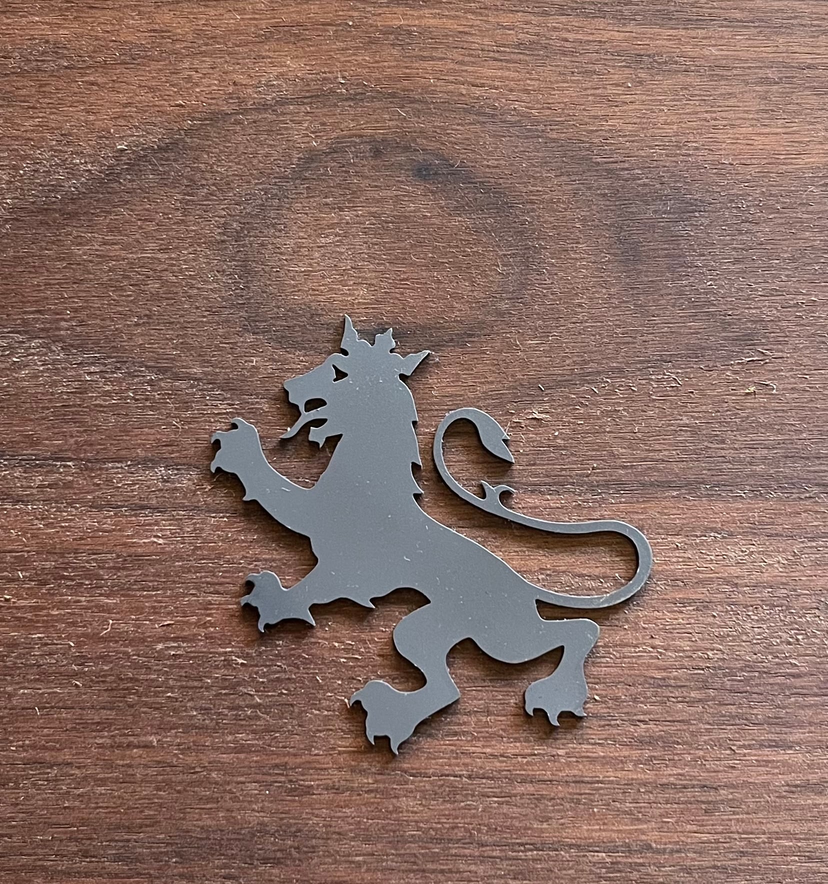 サンゾー工務店 | INITIUM