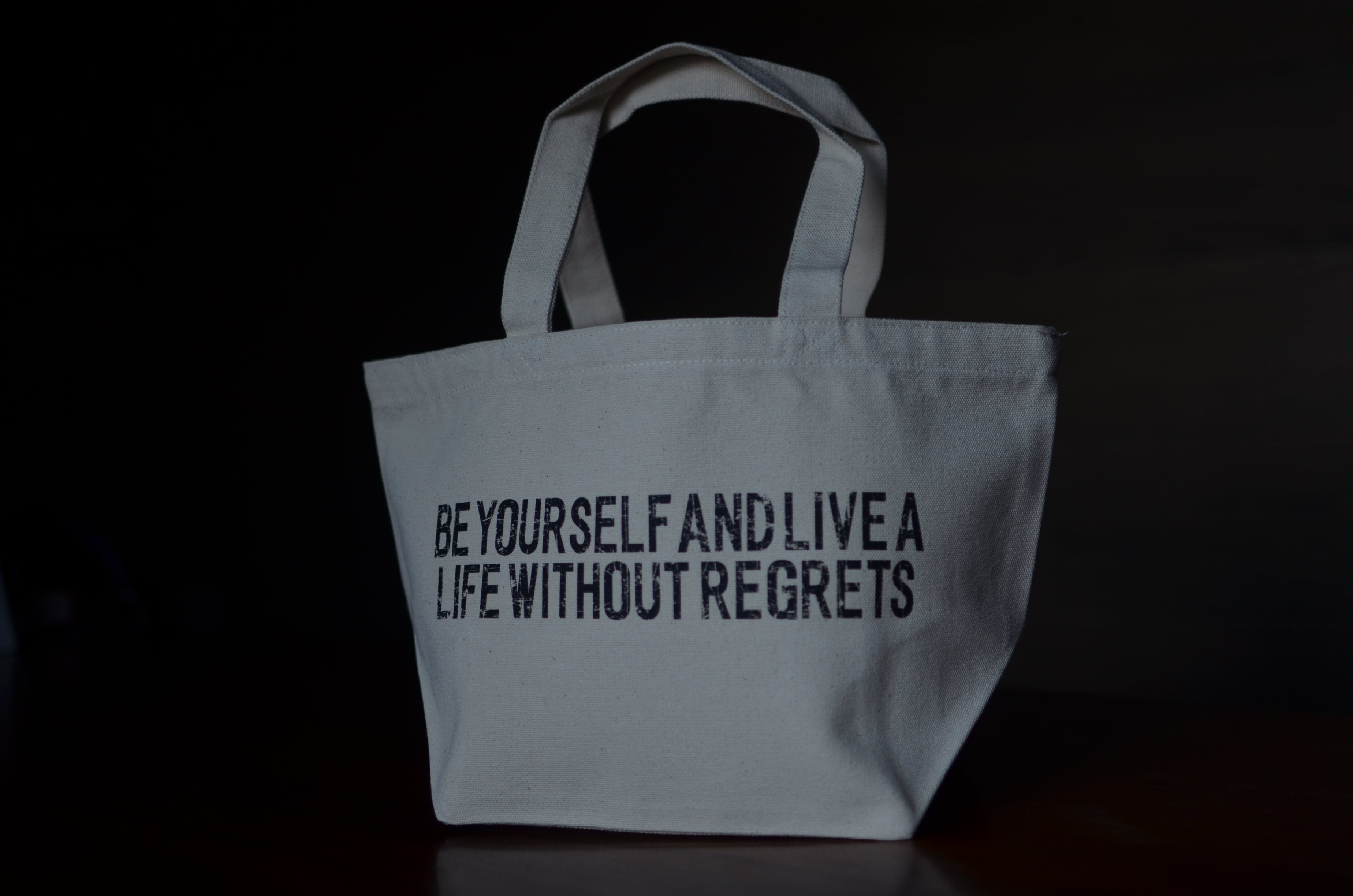 BEYOURSELF mini tote bag (ivory) プレゼント付き