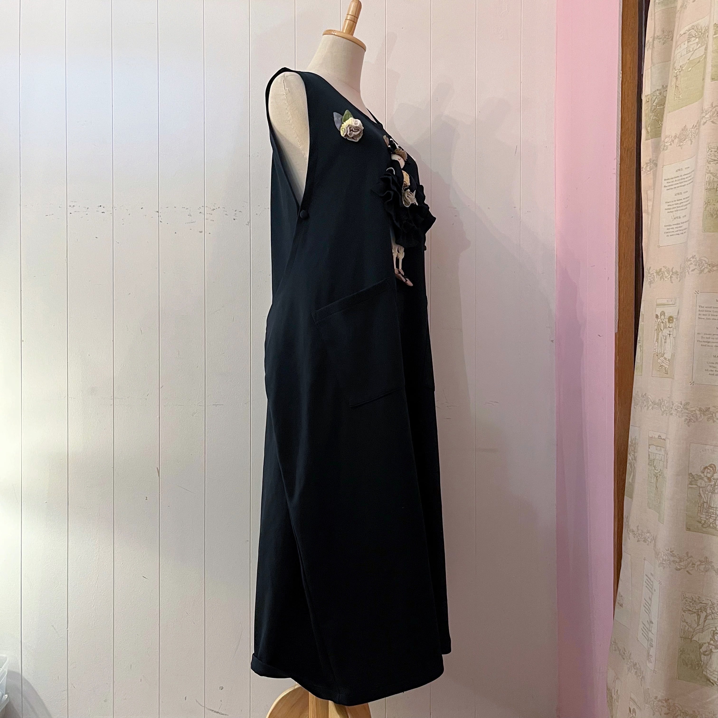 flower doll applique jumper skirt