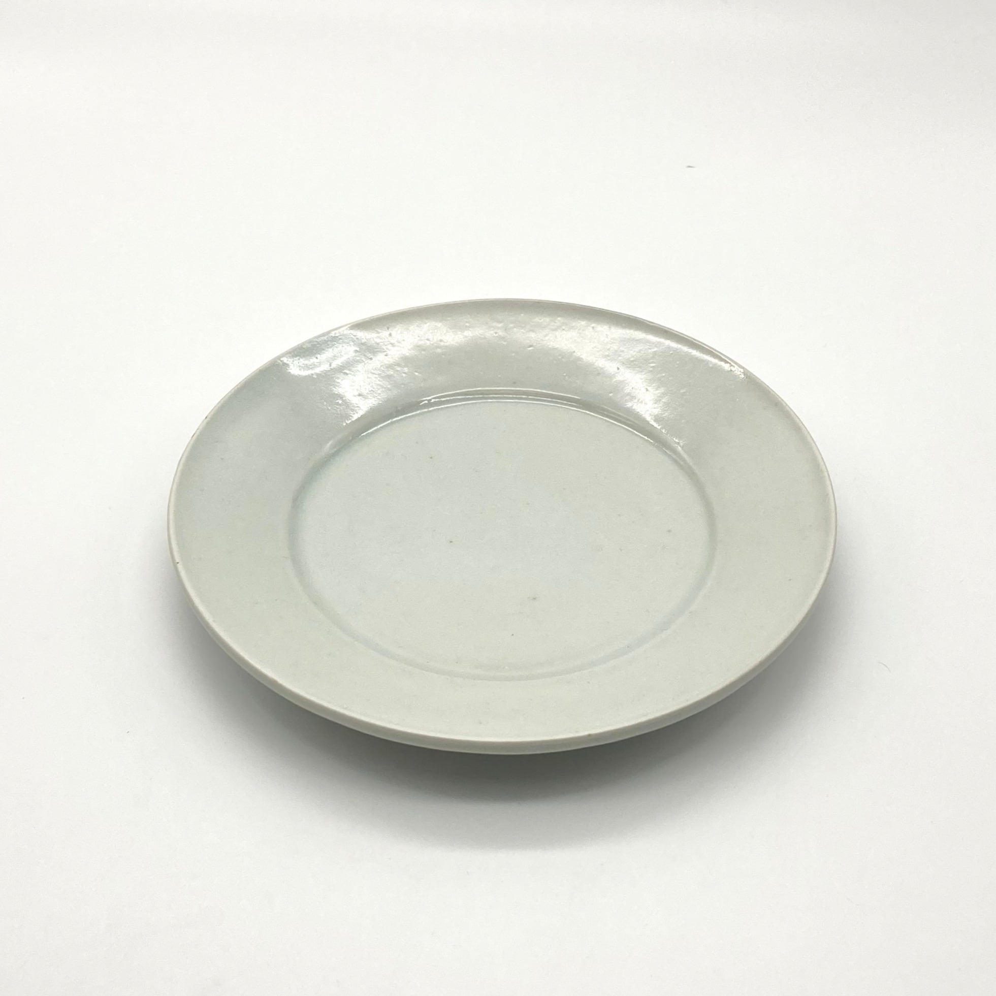 ハットボウル 5.5寸 白磁 Medium Hat Bowl – White / 石田誠 | Toé
