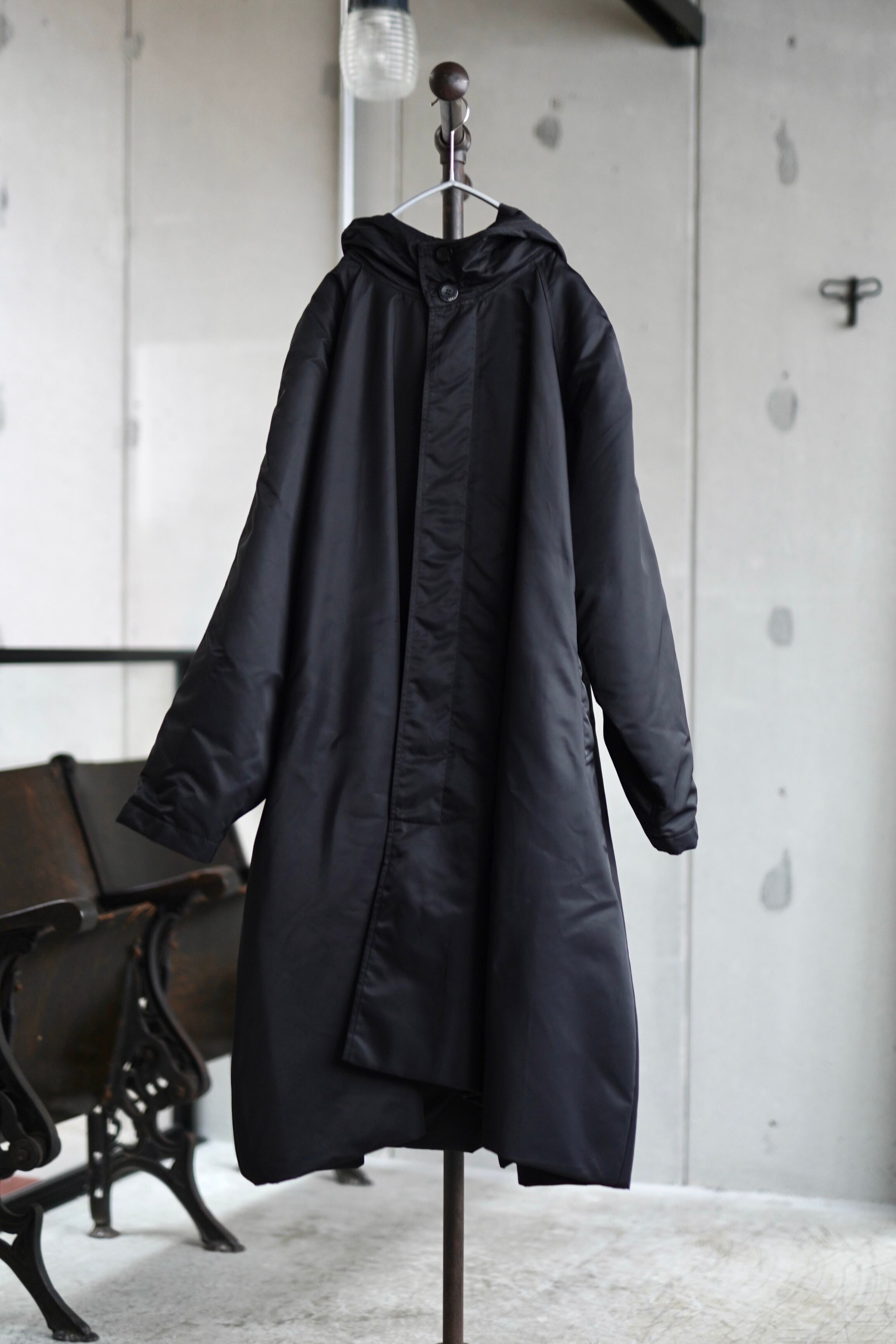 iirot Nylon Satin Patted Coat Black コート