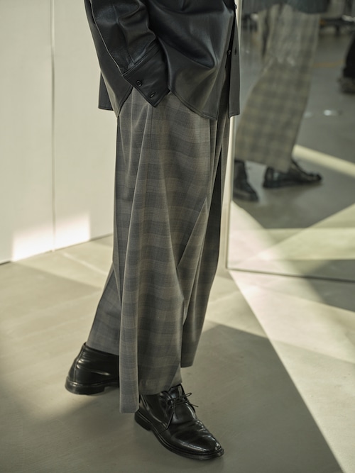 POSTELEGANT “ Wool Check Extra Wide Trousers ( Grey Check )”