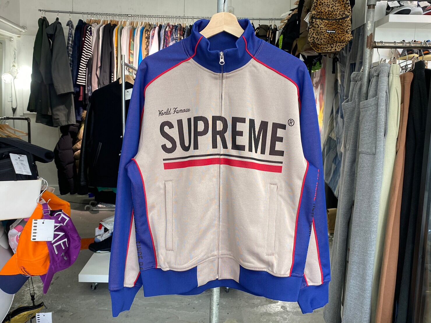 Supreme WORLD FAMOUS JACQUARD TRACK JACKET STONE MEDIUM 53515  