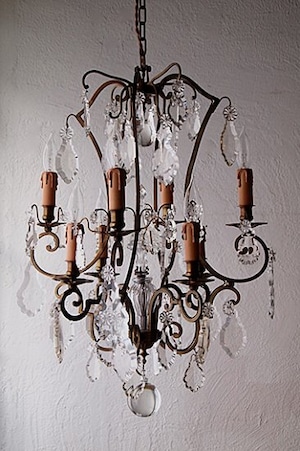 曲線と光 8灯のシャンデリア-french glass chandelier