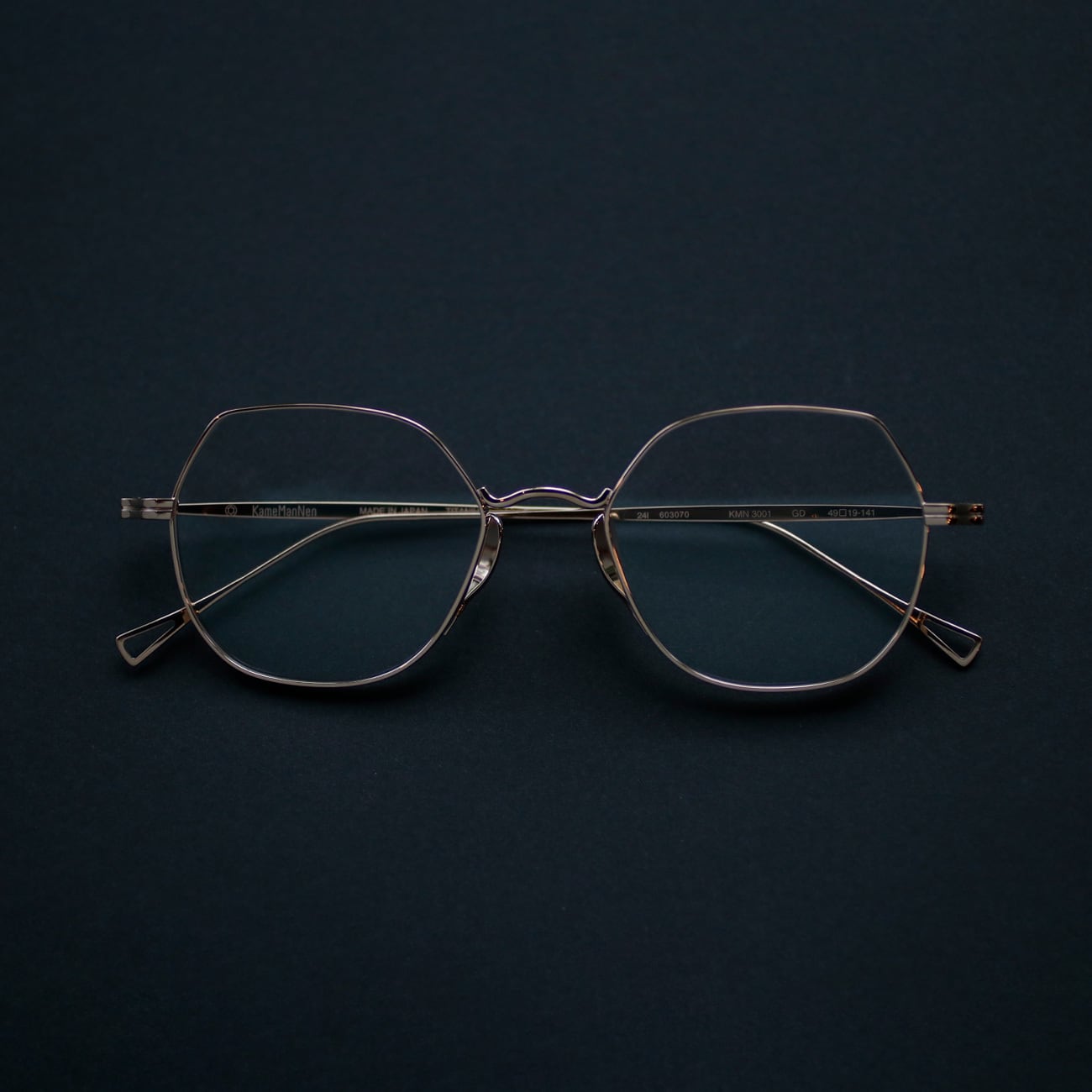 【KameManNen】KMN-3001 GD (MEDIUM)