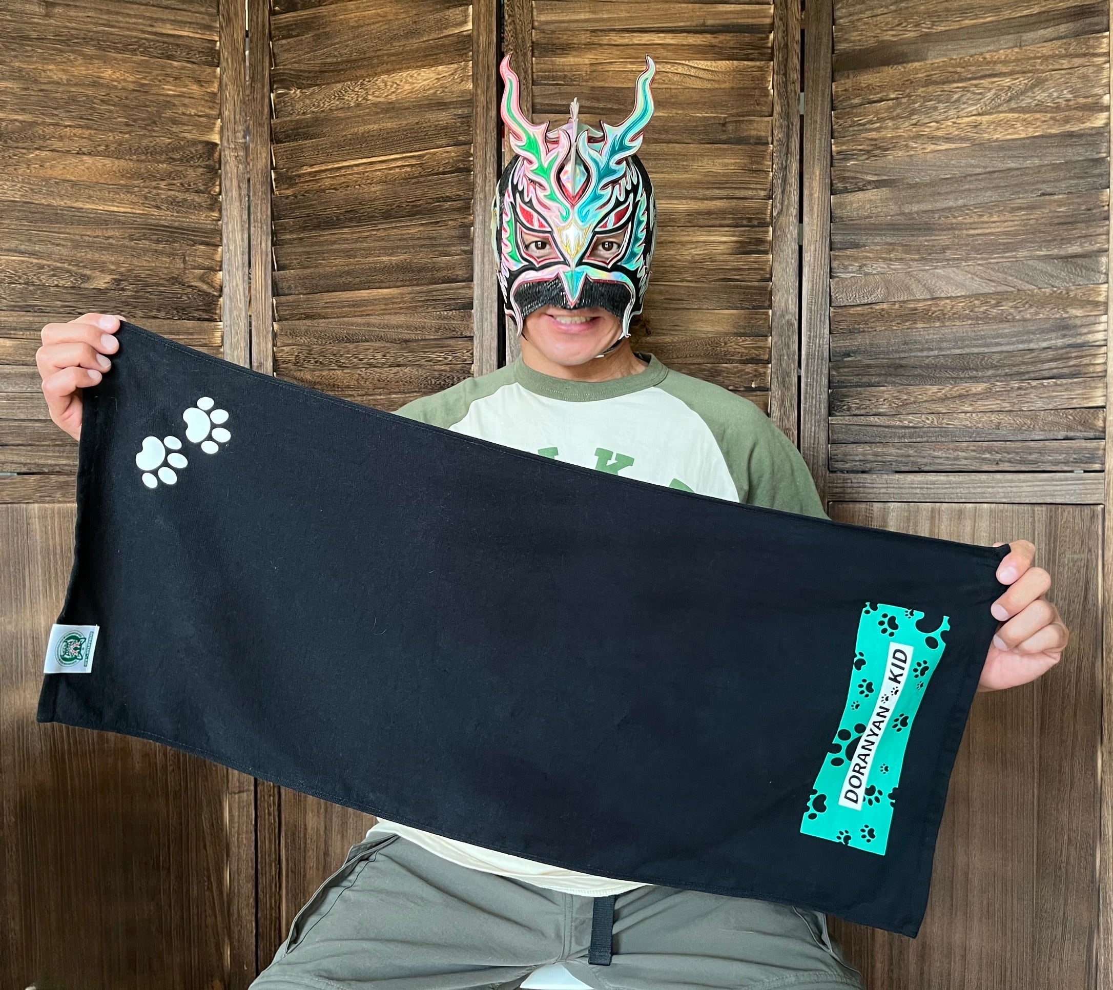 送料込み!! 税込み!!】どらにゃん きっど ロゴ&肉球Printタオル (BLACK