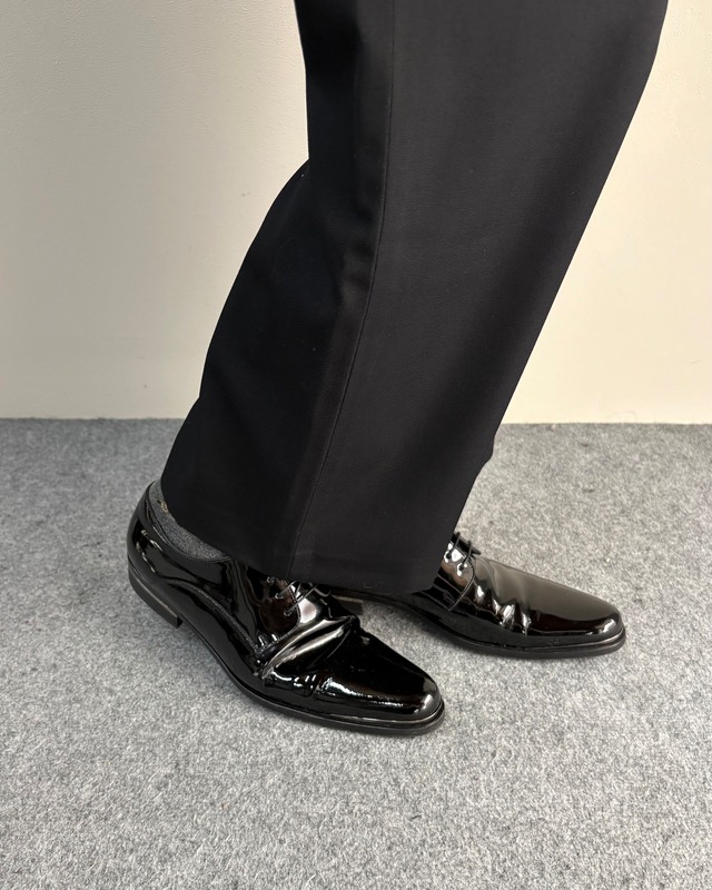 【DOLCE&GABBANA】 patent leather dress shoes