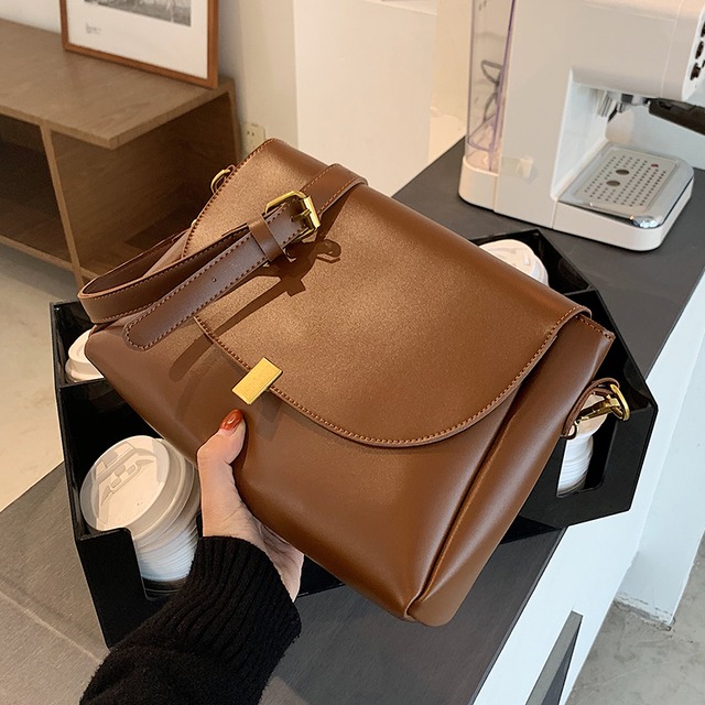 スタイルワンショルダーレッド スクウェア メッセンジャーバッグ Tiancai_Wing_Bag42750703141