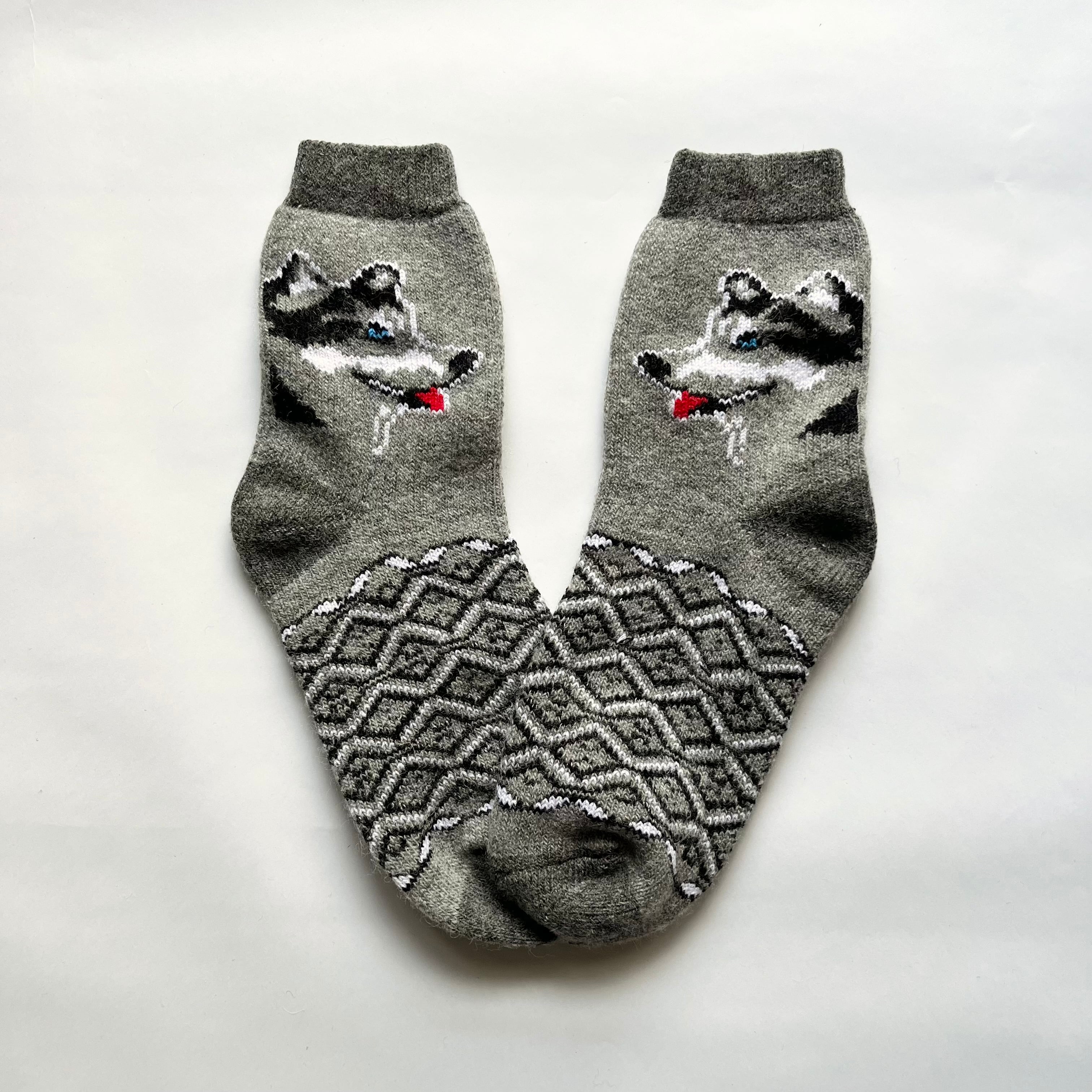 ウクライナ支援／メンズウールソックス（イヌ柄）