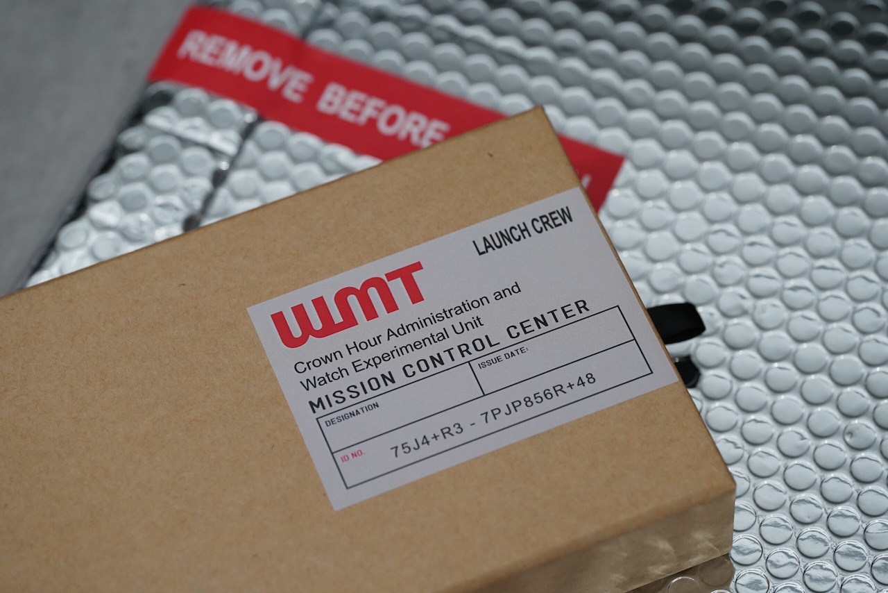 WMT X Crown Hour / Curvex – Behind The Moon II / Limited Edition