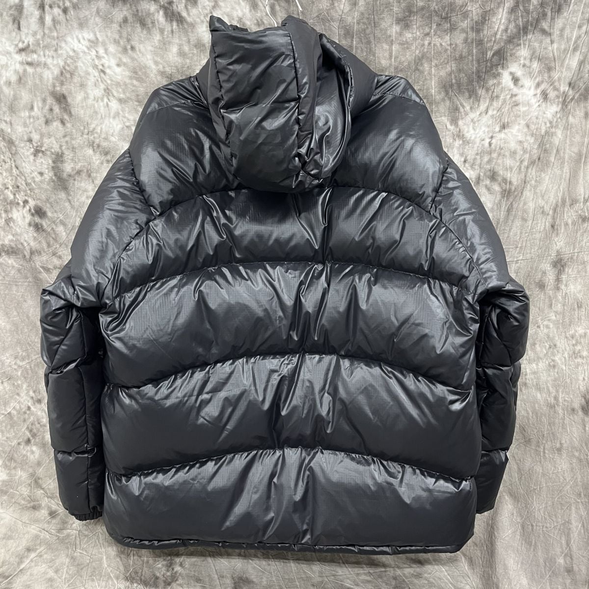 SUPREME シュプリーム 21AW Featherweight Down Jacket フェザーライトウェイトダウンジャケット アームロゴ入りデザインジップアップアウター シルバー