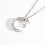 ムーンモチーフ ダンシングダイヤモンド ネックレス K18 / 0.170ct / 0.170ct