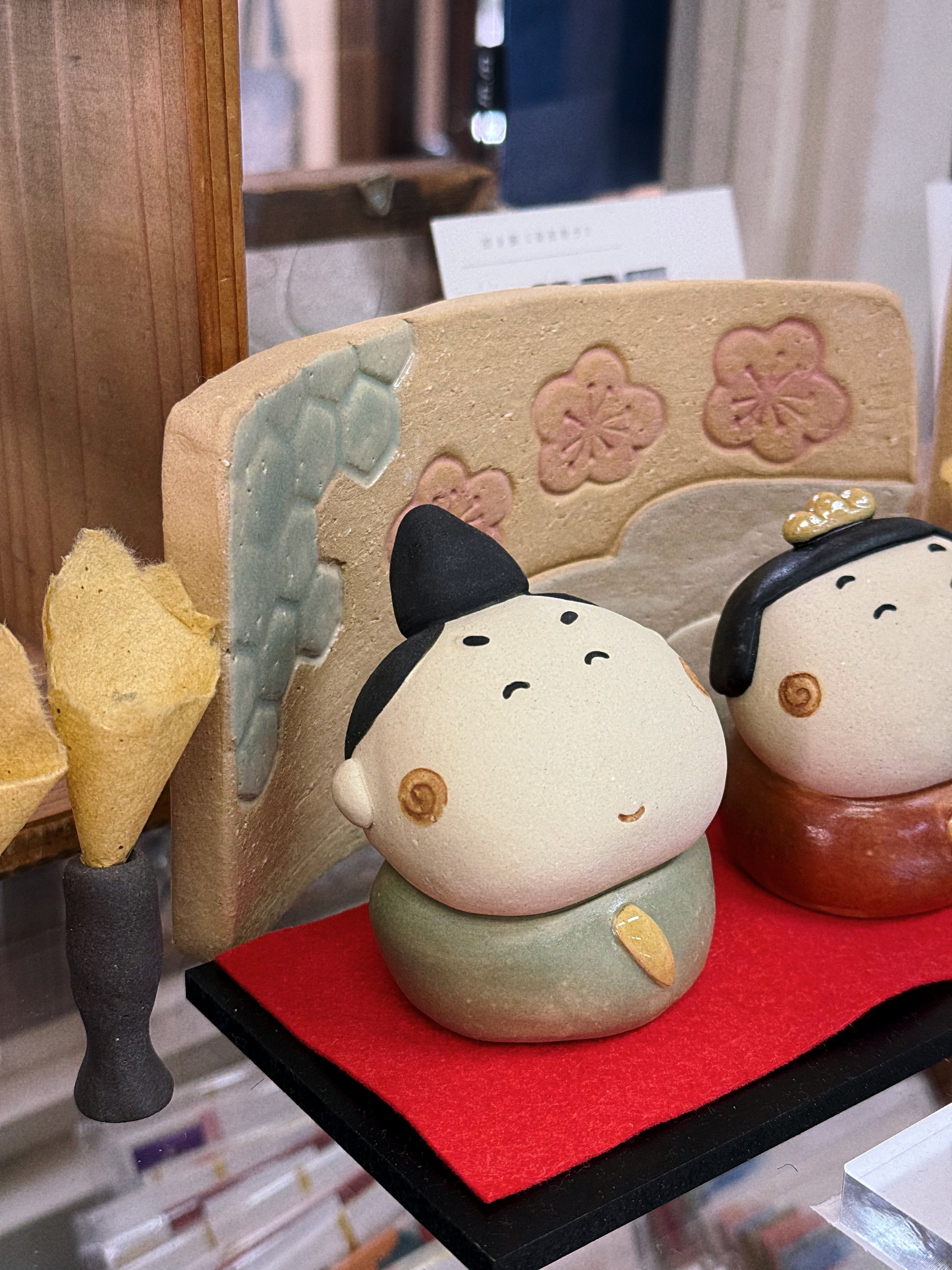 羽田桂子さん作品：ひな人形セット（陶器） 楽天市場】雛陶人形 ちっちゃい雛三段セット 羽田桂子（サバイディ