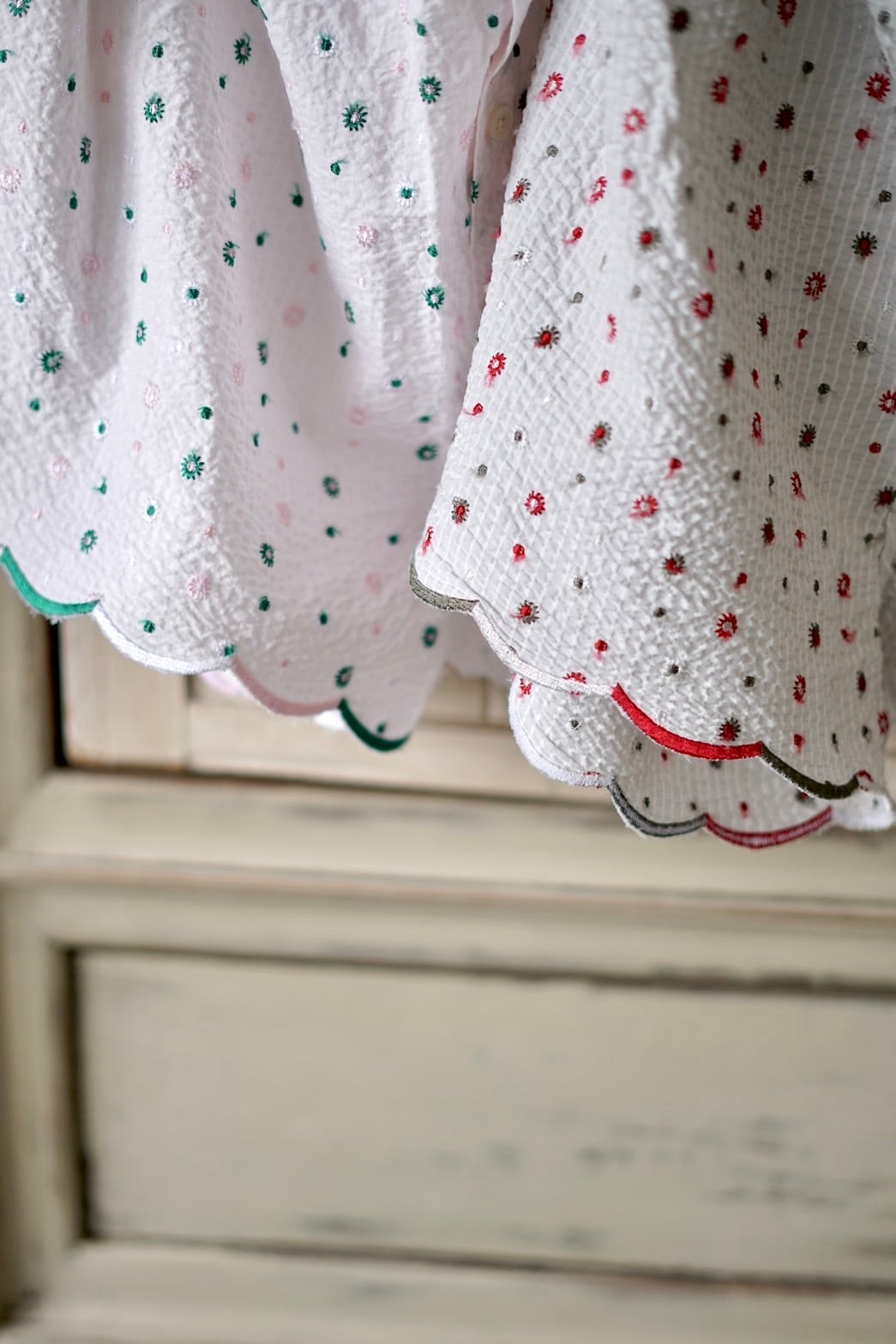 FUMIKA_UCHIDA / Seersucker trunk shorts (POWDER PINK, LIGHT GREY