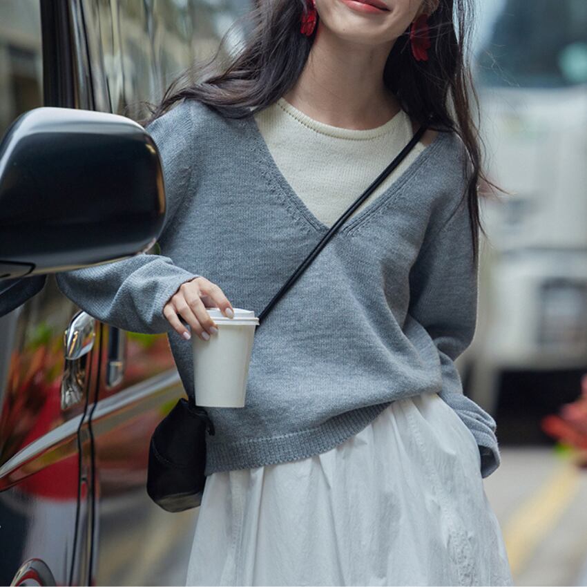 layered-style knit pullover J00009