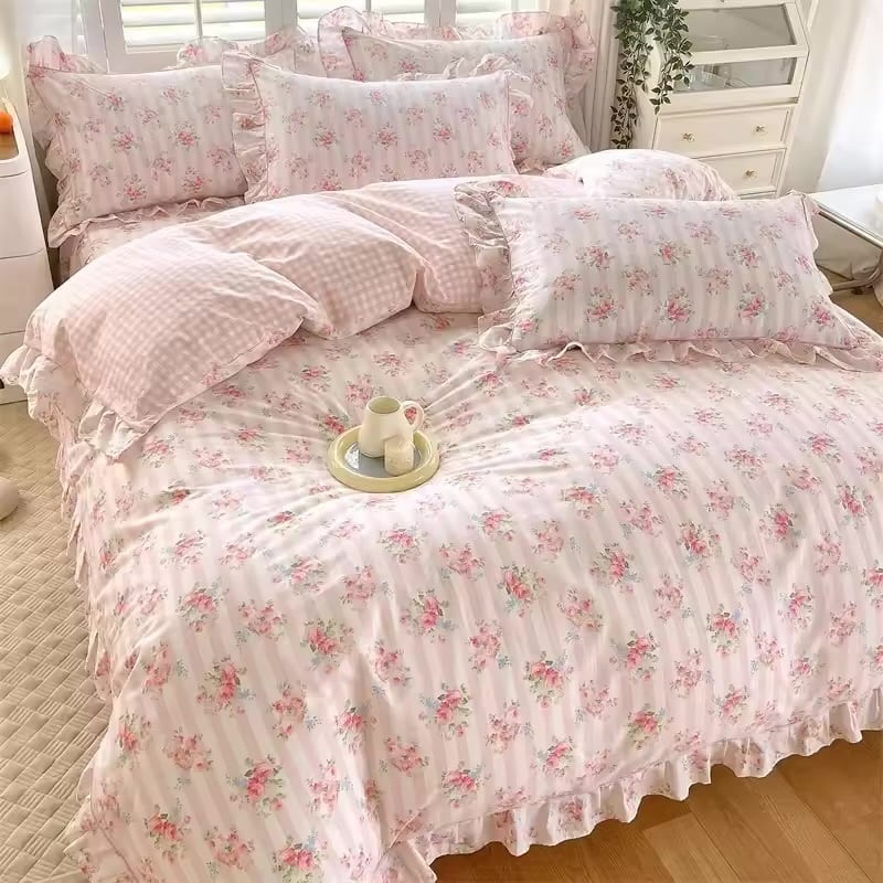 新品未使用✳︎フリル付✳︎花柄✳︎枕カバー　掛け布団カバーD各一点ずつ 花柄×フリルの布団カバーセット｜ピンク | moncoffret