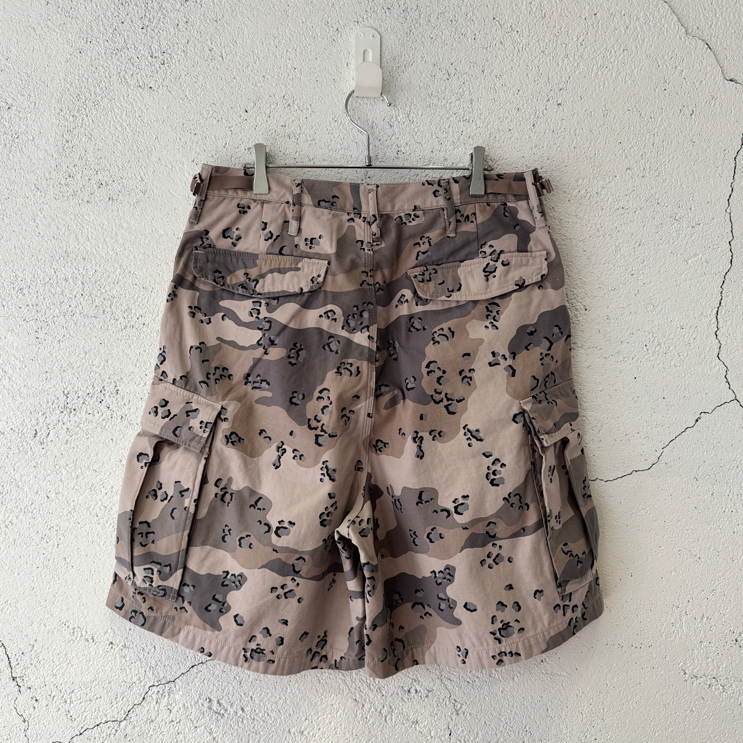 SUGARHILL / CHOCOCHIP CAMO CARGO SHORTS / SAND CAMO | ふぁいん