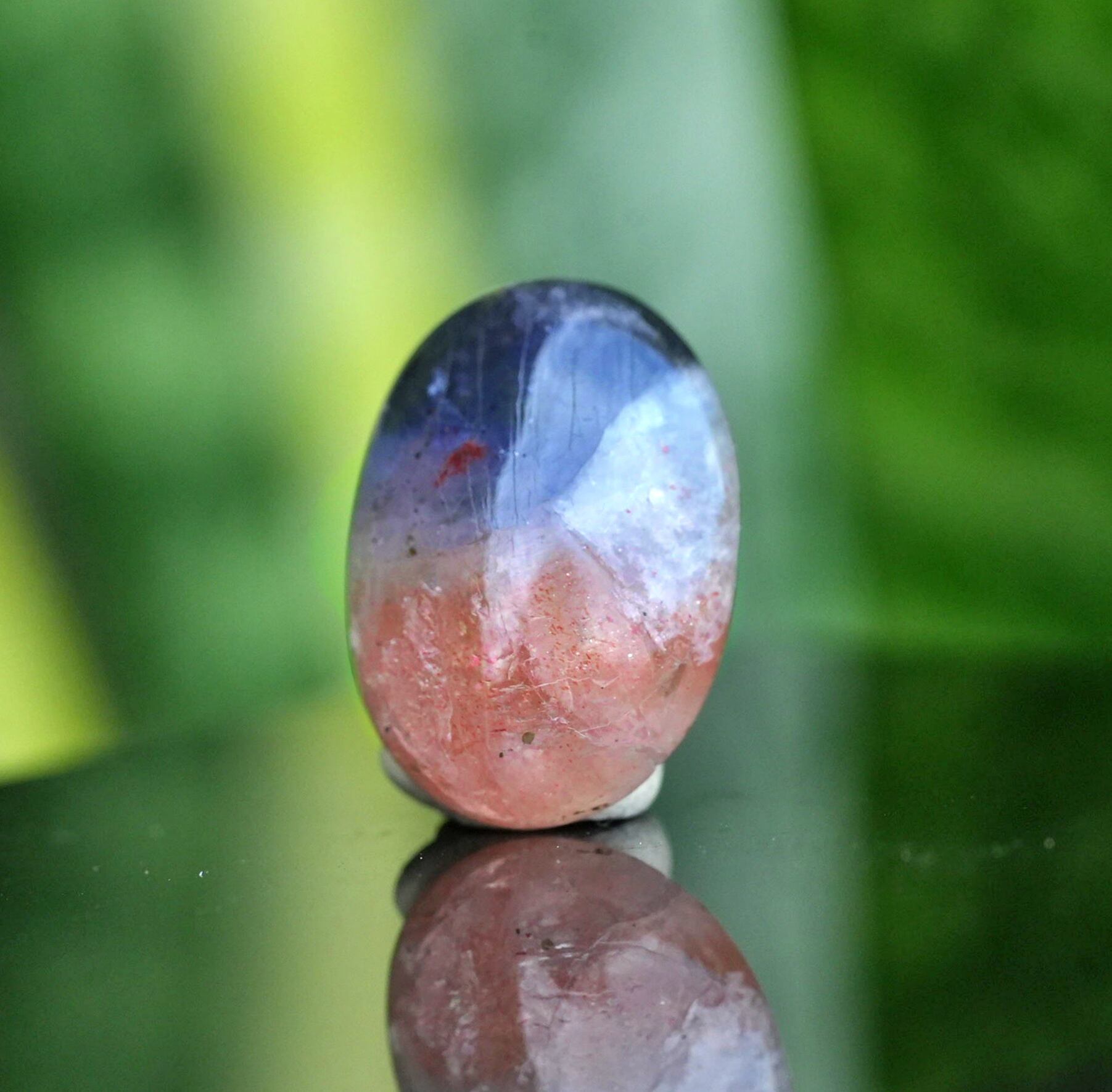 透明感と虹☆アイオライトサンストーン s1538 | Funky garuda Stone