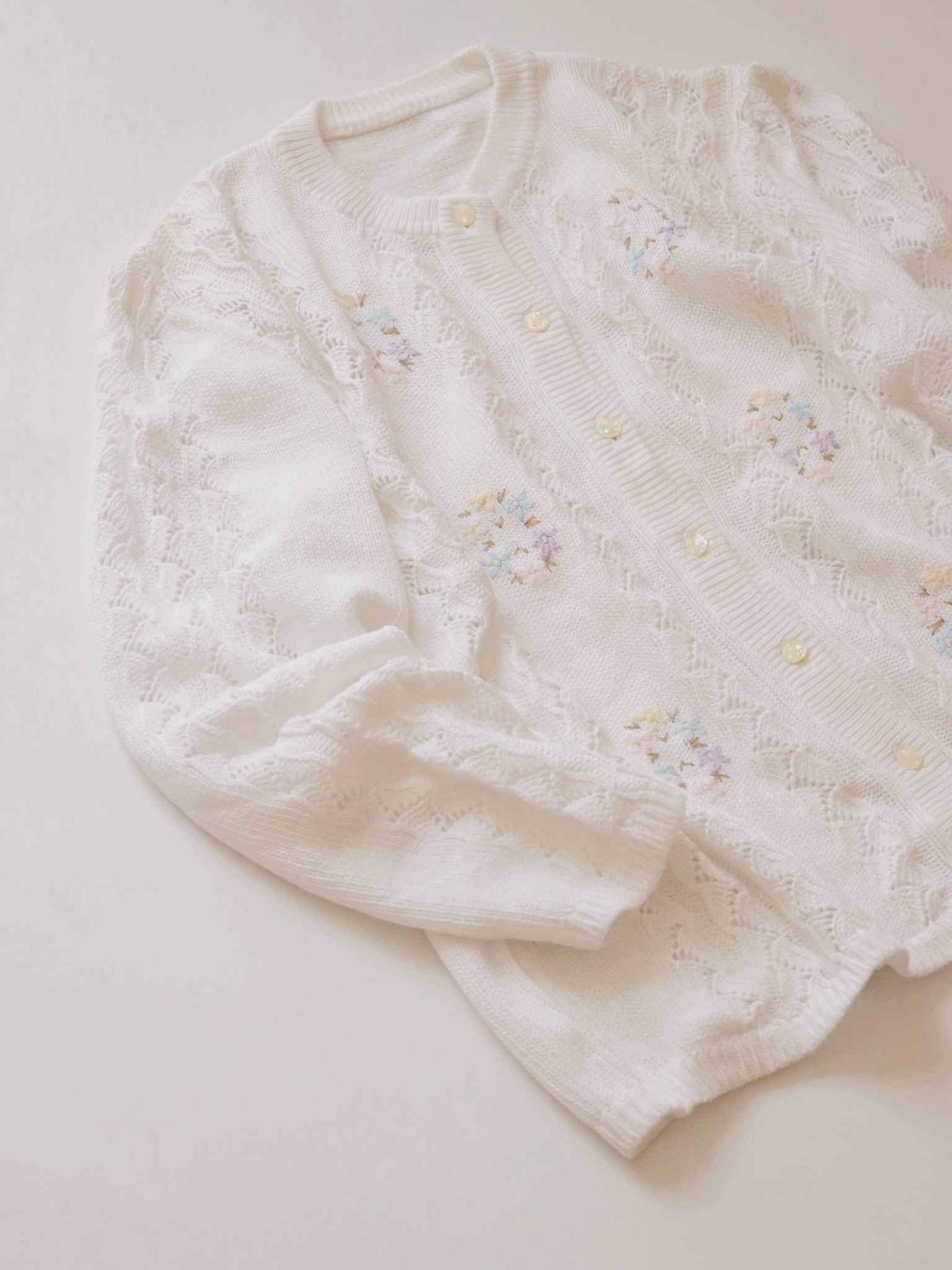 ●flower embroidery crochet design cardigan