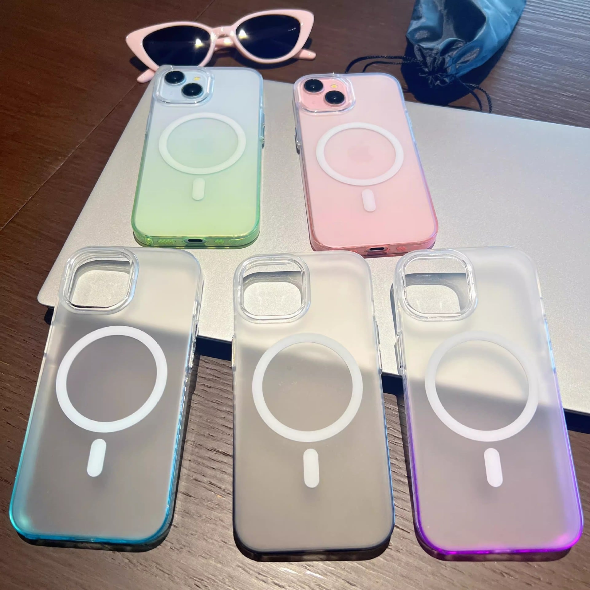 【MagSafe対応】高級感マットクリア◎5色から選べる カラークリア グラデーション おしゃれ 透明 スマホケース ND-15800