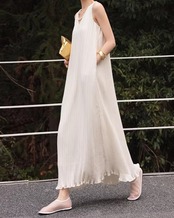 Pleated Sleeveless Long Dress   L0040