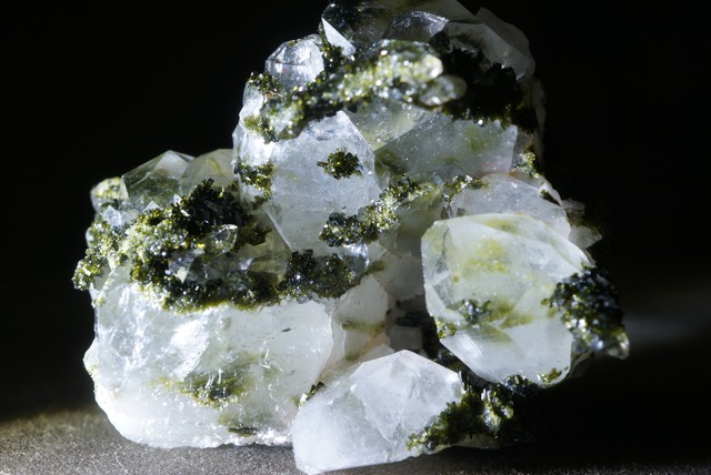 トルコ産エピドート/クォーツ ⑩ Epidote / Quartz 1568