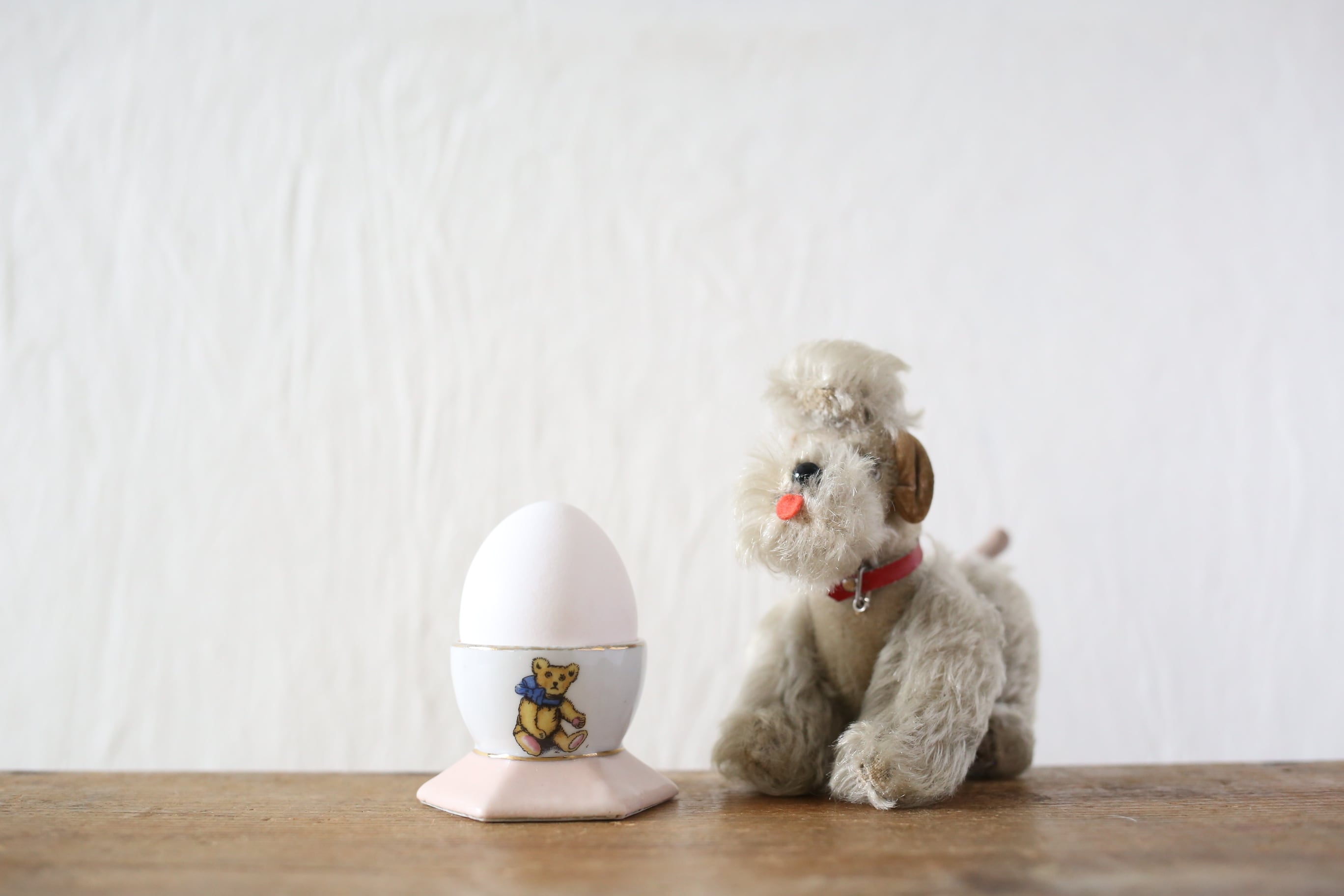 フランス アンティーク ヴィンテージ LIMOGES リモージュ Coquetier エッグスタンド 動物柄 N-05116