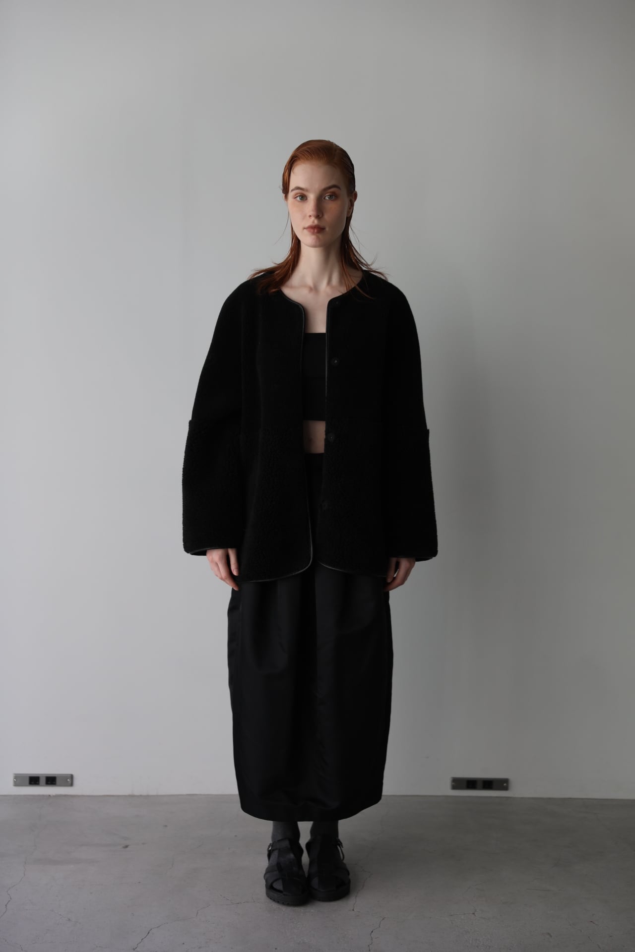 cocoon satin memory skirt (black) | e L L a