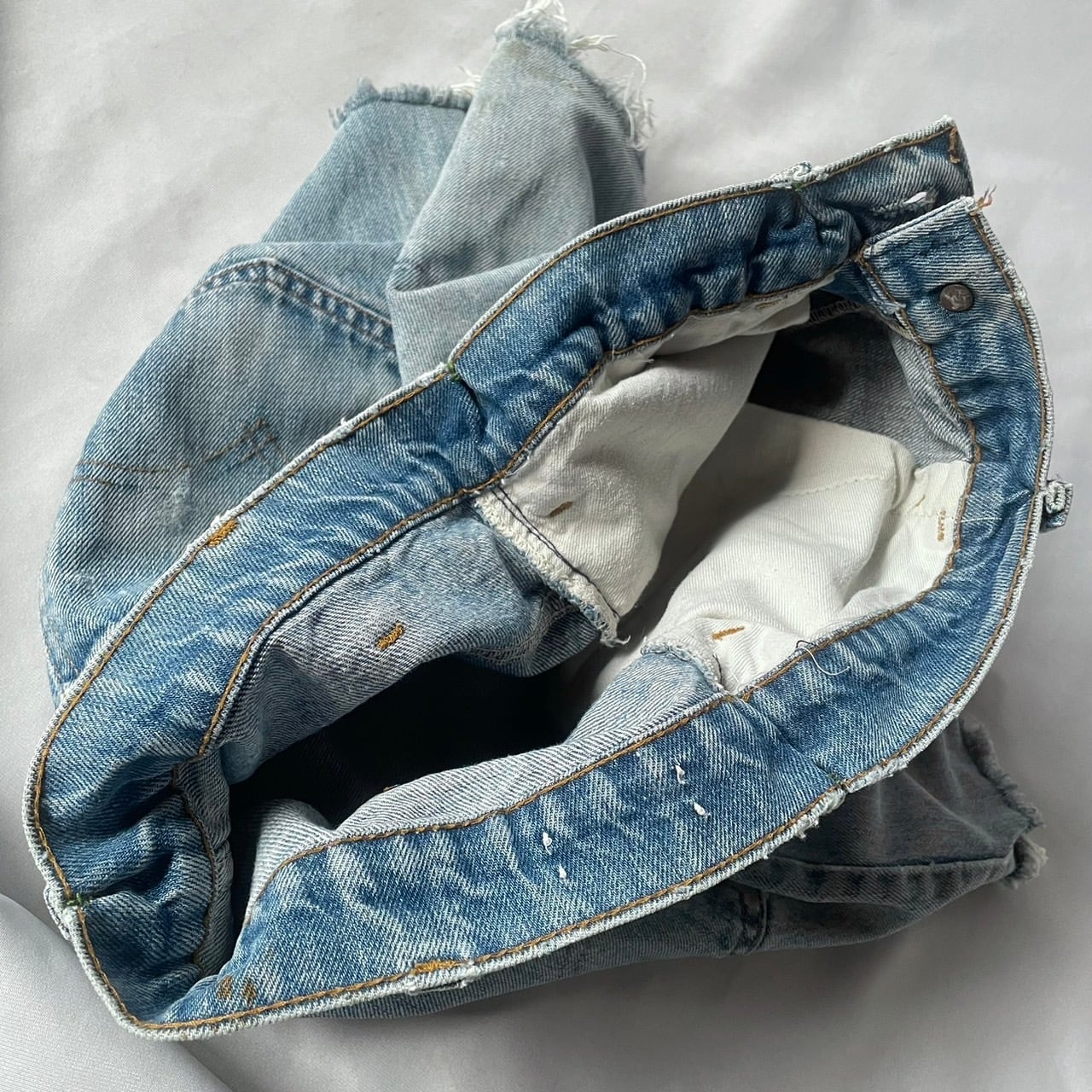 vintage 70s Levi's ビッグEカットオフ デニムショーツ ヒゲ 70s vintage Levi's cutoff denim shorts 70年代 ヴィンテージ