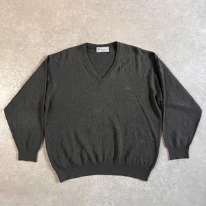 1990s  Burberyys ”Merino Wool" Vneck  Sweater  L