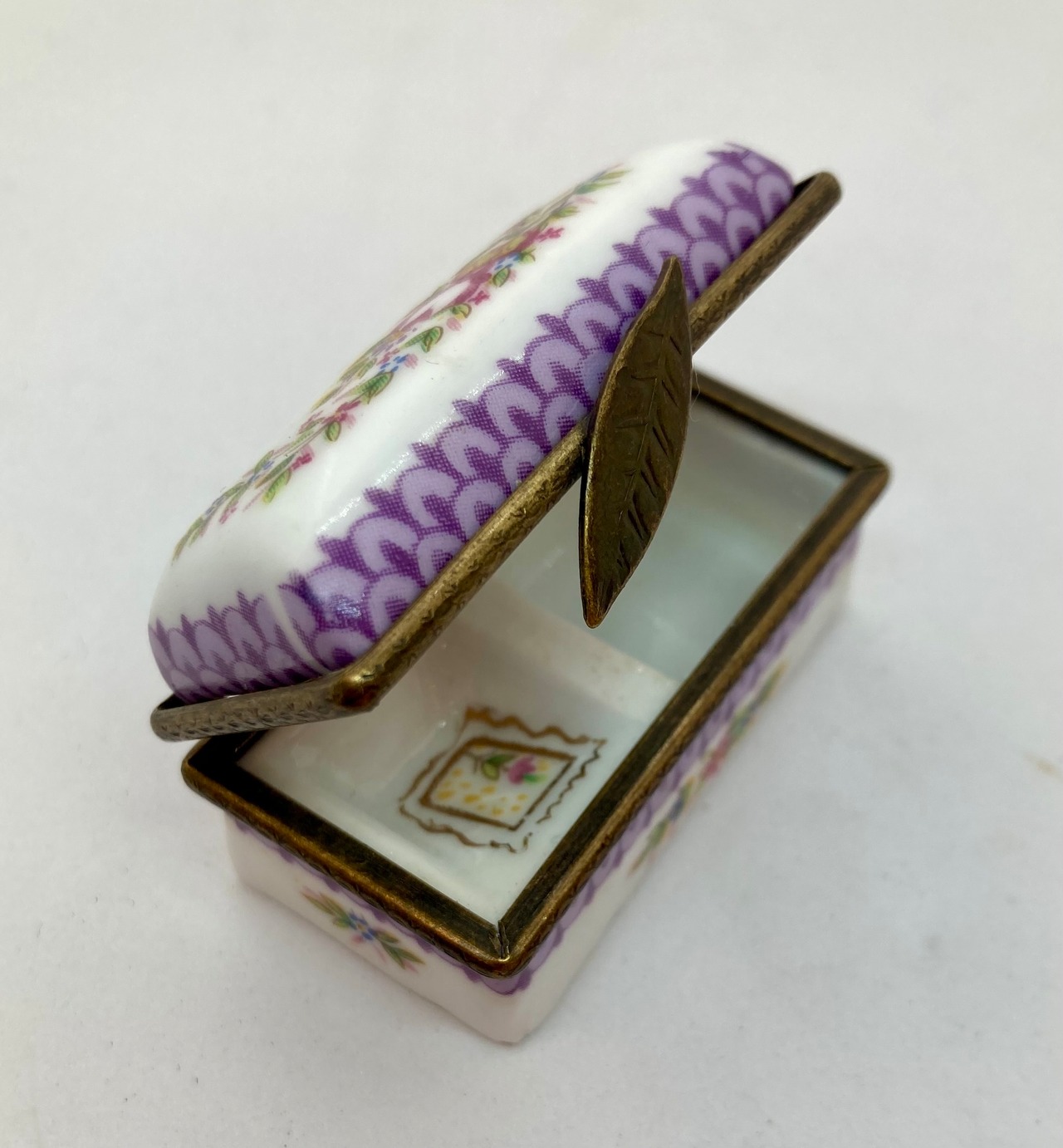 フランス ヴィンテージ ポーセリンアート ピルケース | Charlotte Antiques