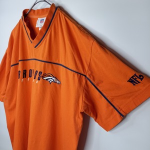 NFL　クルーネック　フットボールTシャツ　ブロンコス　刺繍ロゴ　オレンジ　L