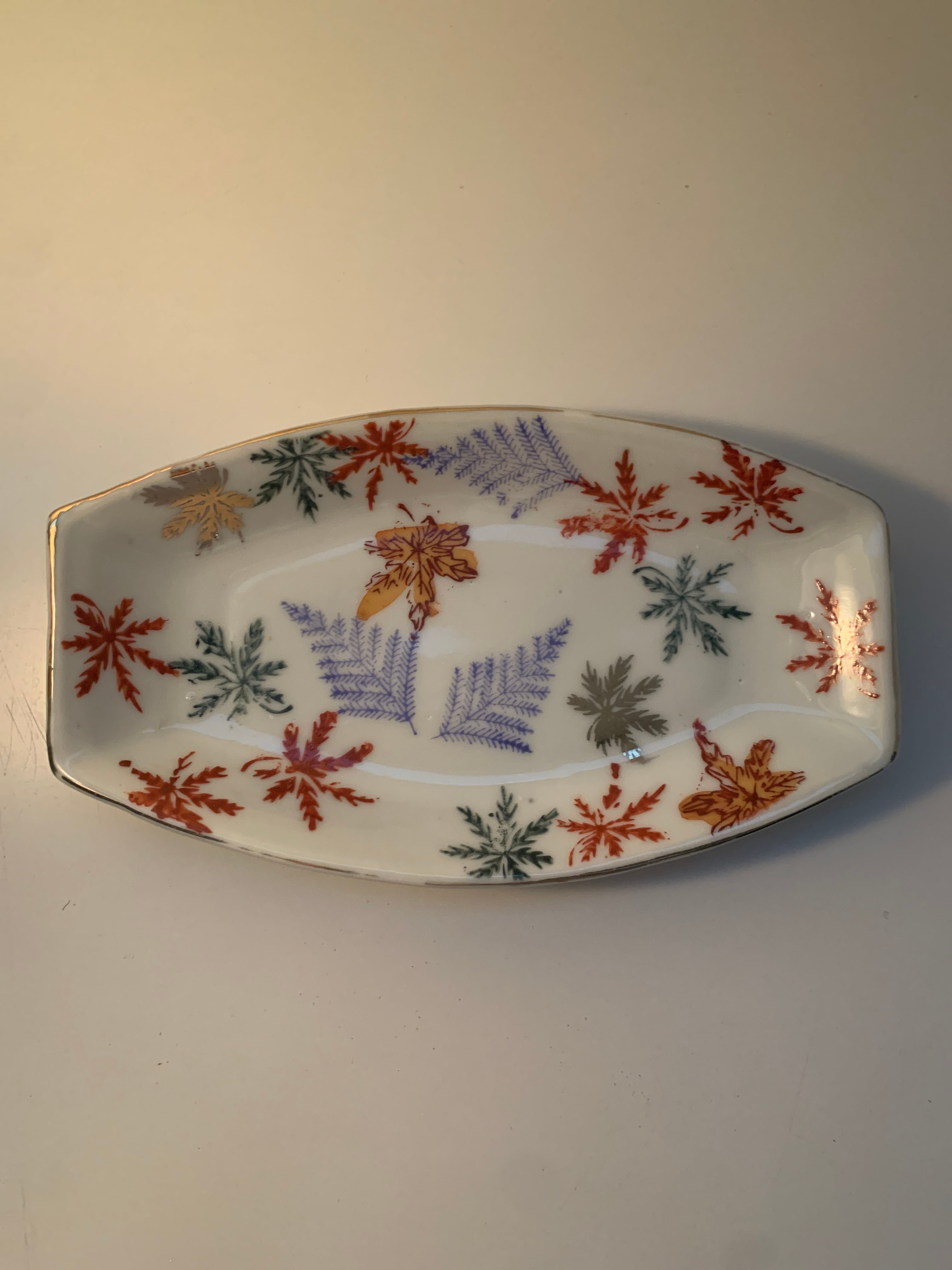 古伊万里色絵　「雷雲飛龍図」　特大献上大皿径58㎝　江戸時代後期〜明治期 古伊万里色絵 「雷雲飛龍図」 特大献上大皿径58㎝ 江戸時代後期〜