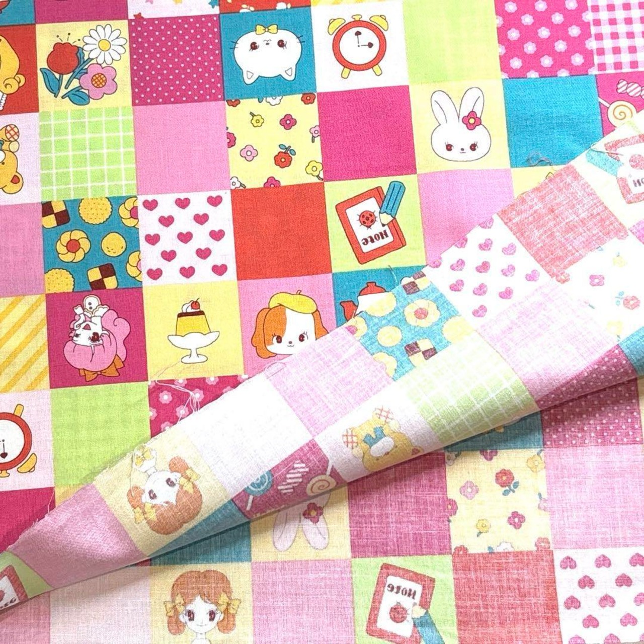 Cdr424◆1m◆SM◆綿100%シーチング生地◆レトロ可愛いpop柄