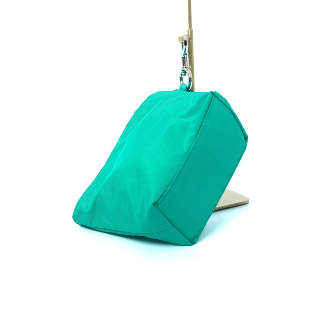 TP38-GRN   Trapezoid Clip Pouch