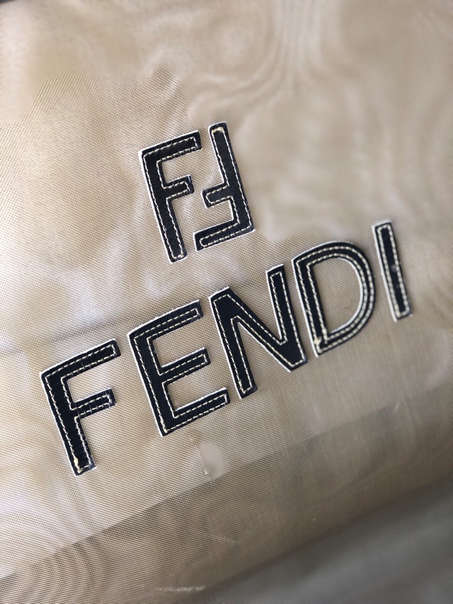 FENDI フェンディ　ロゴ　レザー×ナイロン　メッシュ　A4　スクエア　ビッグトート　ショルダーバッグ　ビッグ　トートバッグ　ブラック　vintage　ヴィンテージ　オールド　rcvsmr