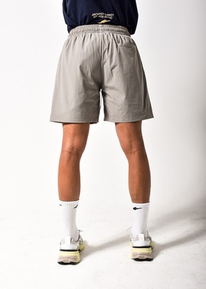 ナイロンショーツ　ライトグレー