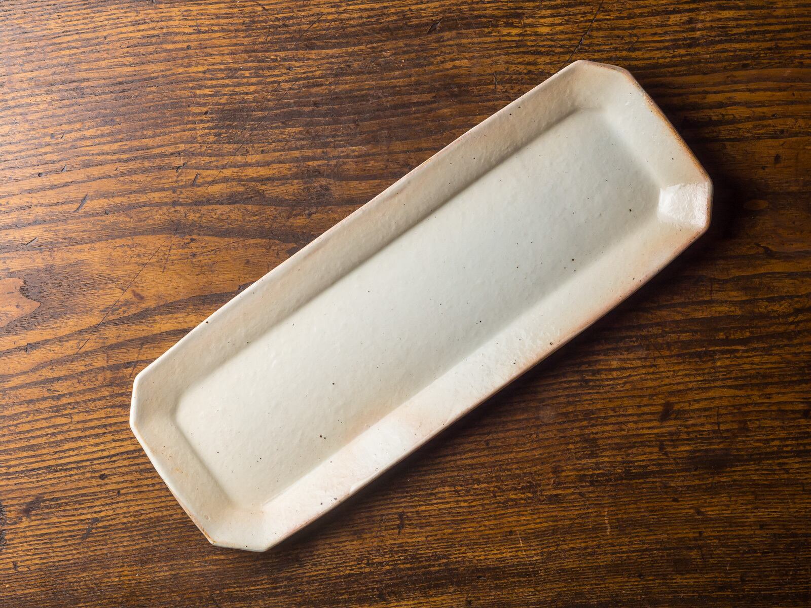 鉄散八角長皿 （魚皿・長角皿）／古谷 浩一