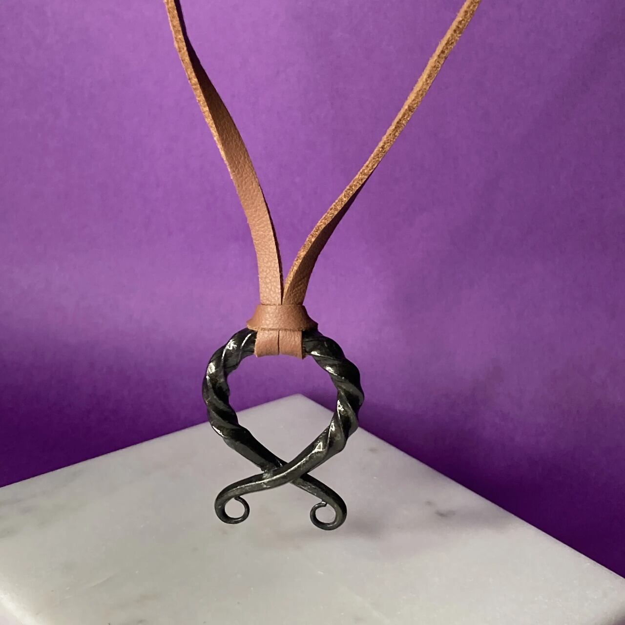 【サタンの守護】ダークホーン・プロテクター