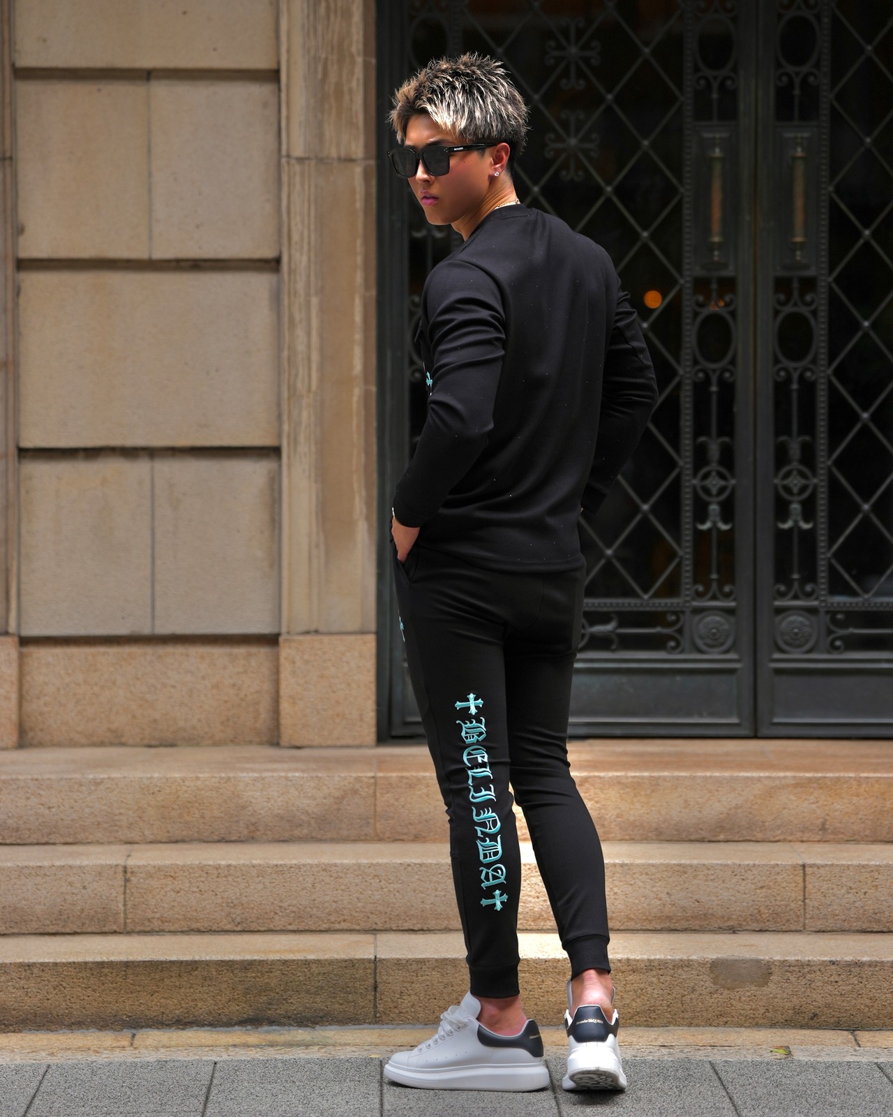 RHINE STONE CROSS SHIRT BLUE【OW25BD008】